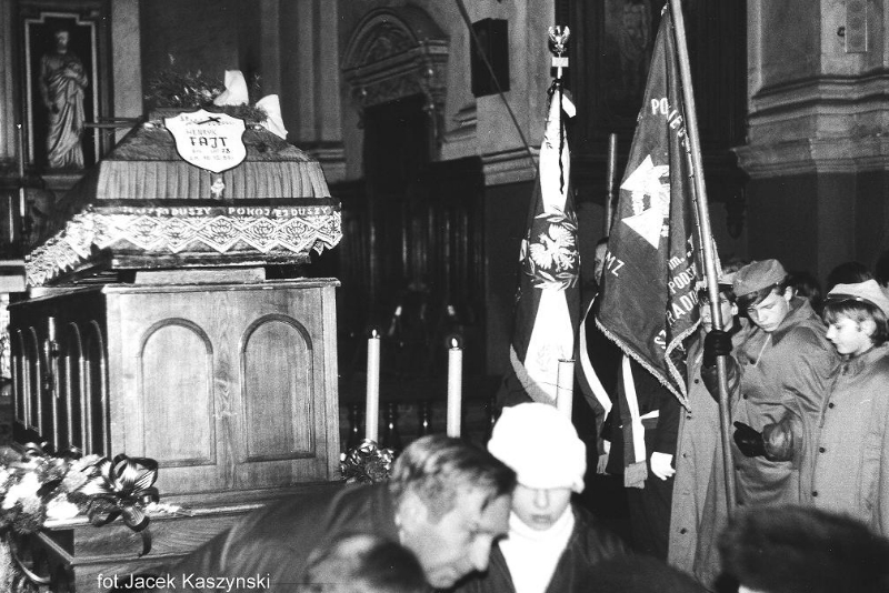 Zdjęcie z pogrzebu Henryka Fajta, grudzień 1988r.